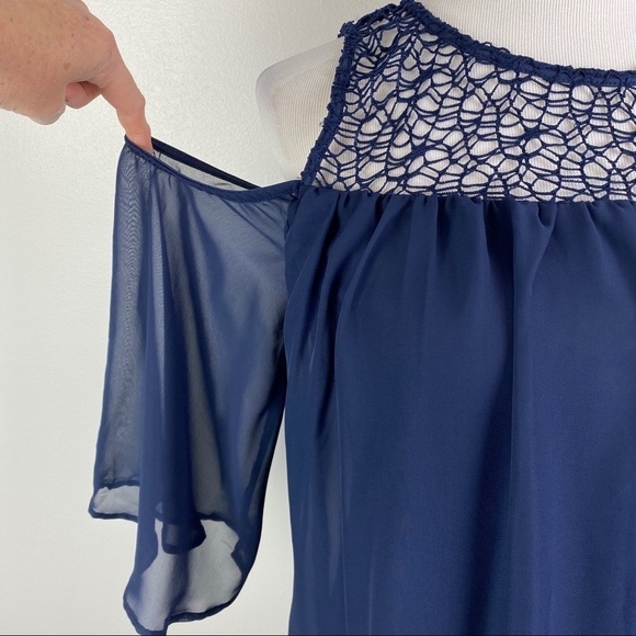 Bailey Blue Cold Shoulder Crochet Trim Sheer Mini Dress Women's Medium Navy NEW - Picture 2 of 8